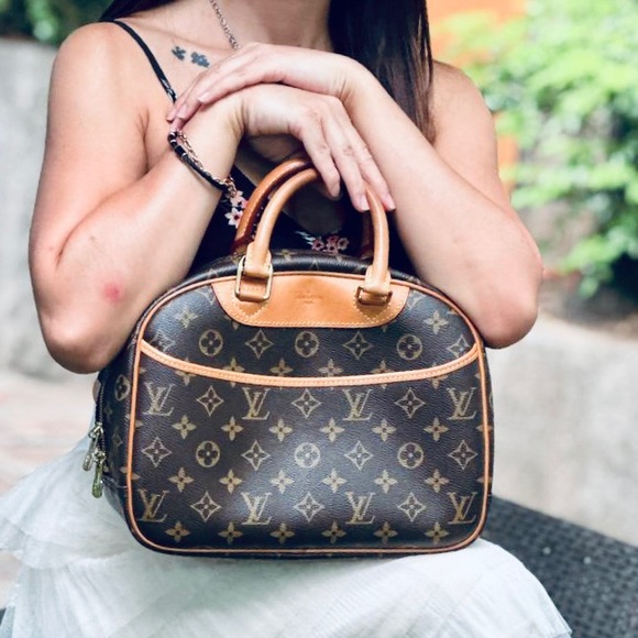 Louis Vuitton Handbags - Discontinued!! Louis Vuitton Trouville Vintage Monogram Satchel Bag Brown